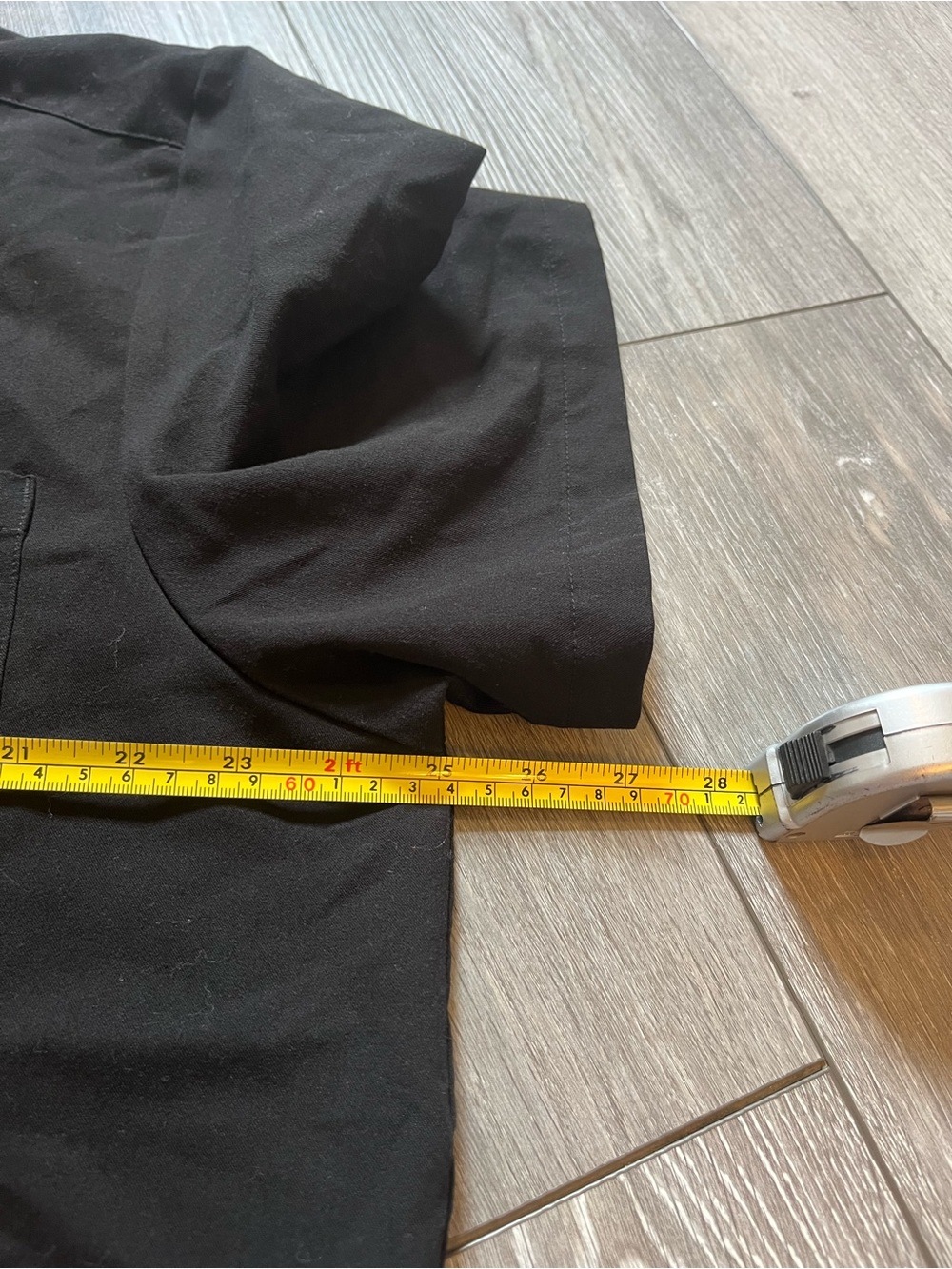 FIGS One Pocket Scrub Top Black Short Sleeve V Neck Size XXL - Picture 9 of 10
